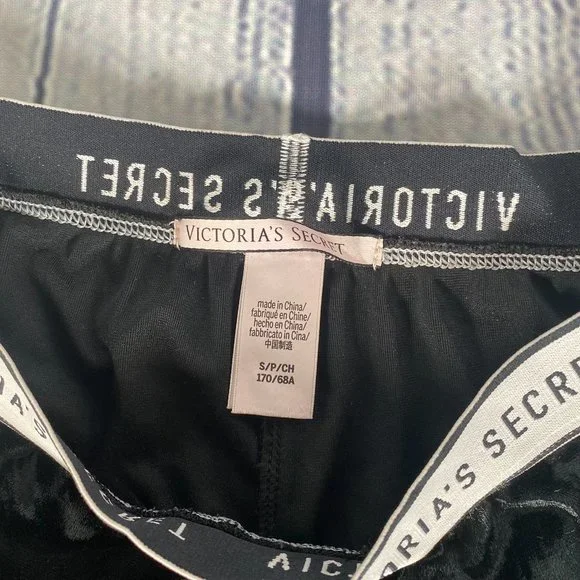 Victoria's Secret Logo Crushed Velvet Bike Short - Picture 5 of 7